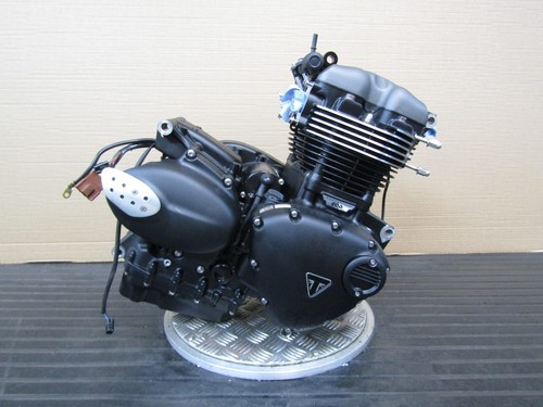 Triumph bonneville street twin - street,