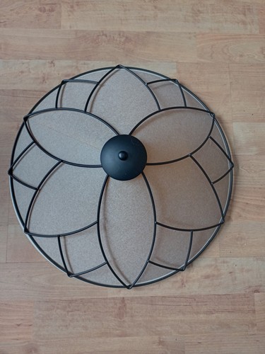 Tiffany style fabric metal - &,