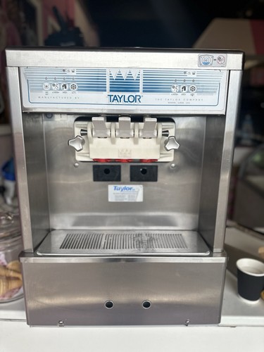 Taylor 161 twin - ice, cream
