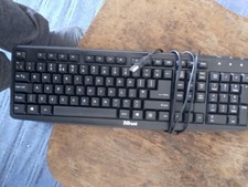 USB to PS2 Keyboard Made by Trust Keyboard Never Been Used