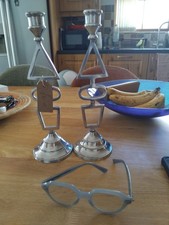 One pair cubist modernist - cubist,