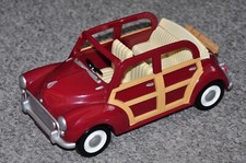 Sylvanian Families Poppy Family Morris Minor Car