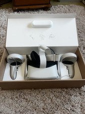 Oculus Meta Quest 2 VR Headset