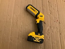 Genuine DeWalt DCL050 18V Cordless LED Torch +1 x 18V 5.0Ah battery