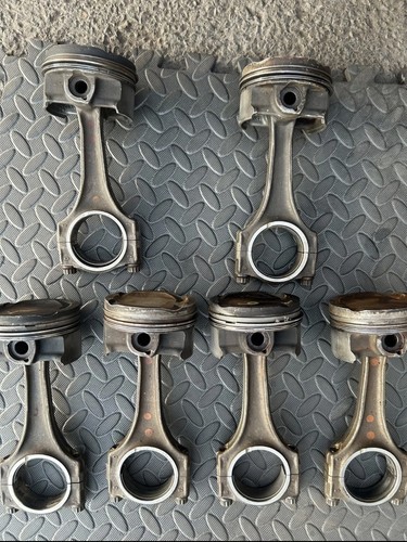 Bmw e36 s50b30 pistons - s50b30,
