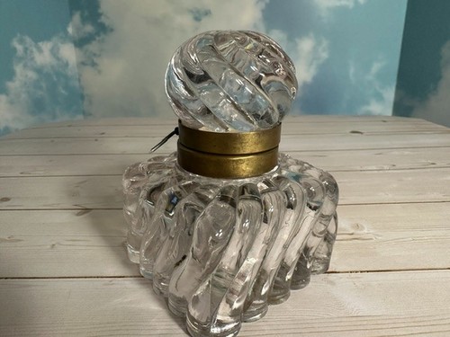 Baccarat crystal inkwell small - inkwell,