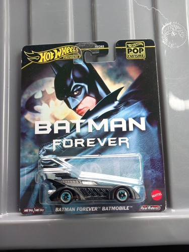 Hot wheels batmobile - hot,