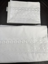 LOVELY WHITE COTTON BLEND BRODERIE ANGLAISE SINGLE DUVET COVER AND PILLOWCASE