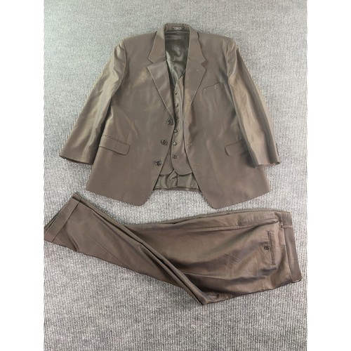 Jones new york suit - new, r