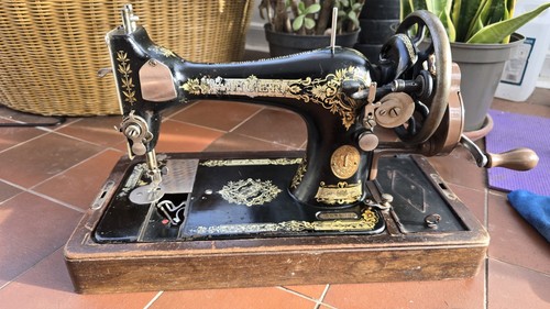 Antique 1924 singer 28k - antique,