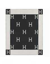 Hermes Jete De Canape, Ercu/Gris Fonce Cashmere/Wool Avalon Blanket