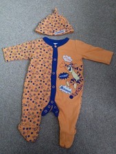 Baby  Disney Tigger Babygrow And Hat Age newborn