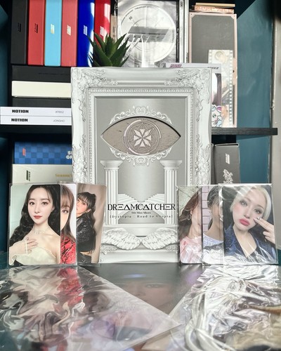 Dreamcatcher dystopia road - -, dystopia: