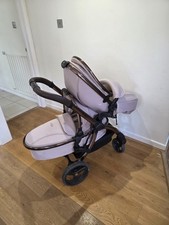 Egg2 Cream Feather Bundle with Stroller, Seat, and Carrycot