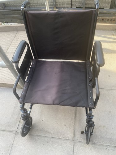 Bariatric wheelchair