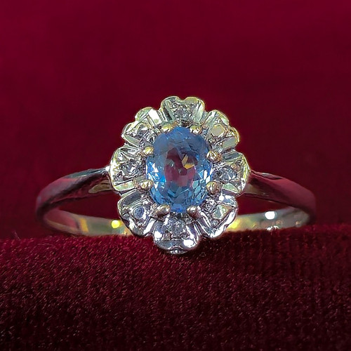 9ct gold light - light, blue