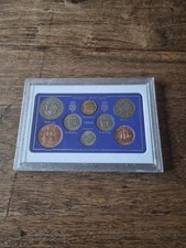 1964 COMPLETE SET QUEEN