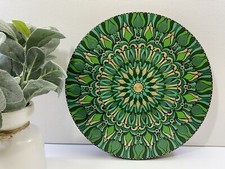 12” x 12” Round Green