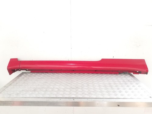 Left side skirt - side, audi