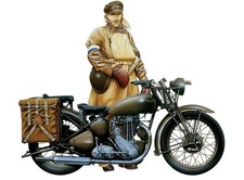 Italeri 1:9 Scale Triumph 3HW