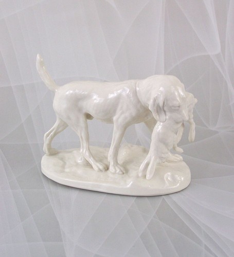 Nymphenburg hunting dog with - "hunting,