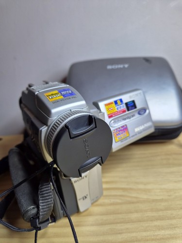 Sony handycam dcr - sony,