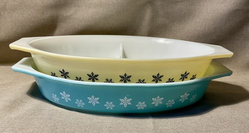 Pyrex snowflake gaiety - pyrex,