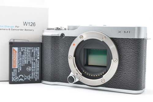 Near mint fujifilm fuji - near, x-m1