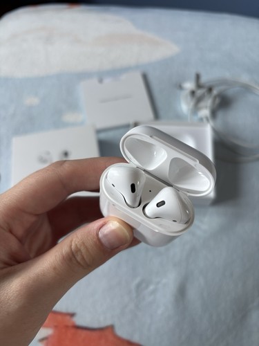Apple airpods 2nd generation - apple,