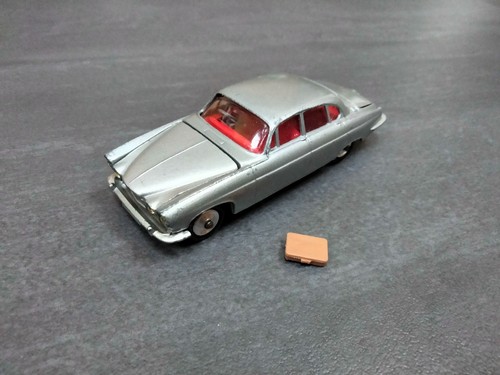 Corgi toys 238 - toys,