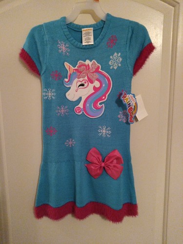 Girls size 5 sweater - girls,