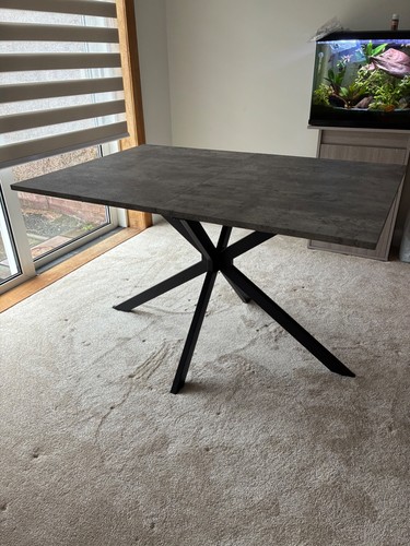 Contemporary modern extendable