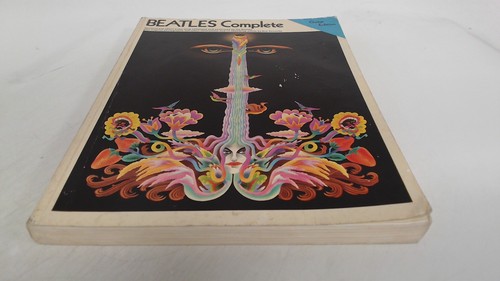 The beatles complete guitar - complete:,