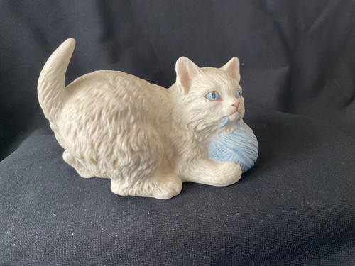 Aynsley kitten with wool - kitten,
