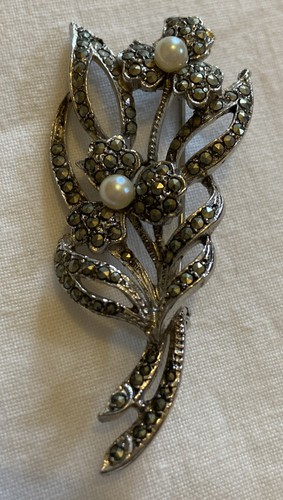 Vintage jewellery large - jewellery,