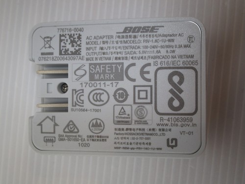 White bose soundlink color - white,