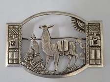 LARGE VINTAGE SILVER BROOCH. 10.8 GRAMS.   5.5 CM X 3.2 CM.     Ref: xbod