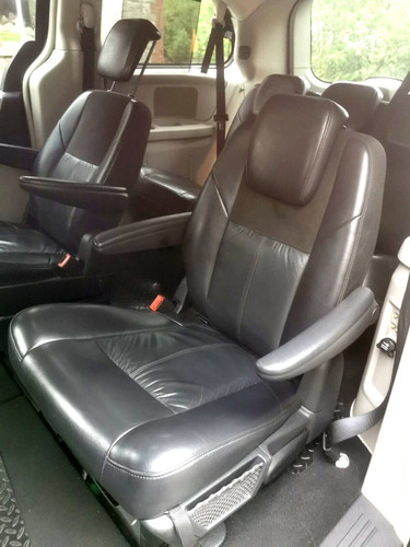 Chrysler grand voyager - voyager, 2011