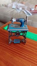 ZZ German tin sewing machine
