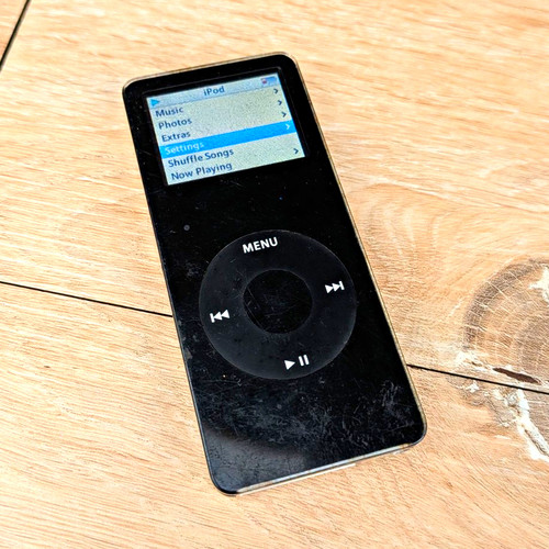 Apple ipod nano 1st - apple,