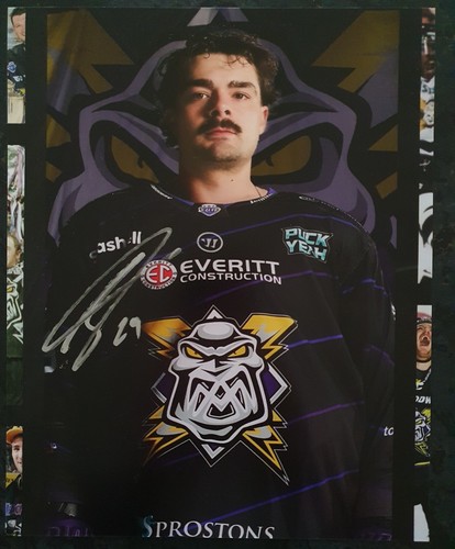 Brandon cutler signed 10x8 - cutler,