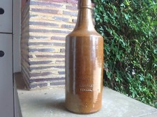 Claypole Newark advertising saltglaze porter bottle