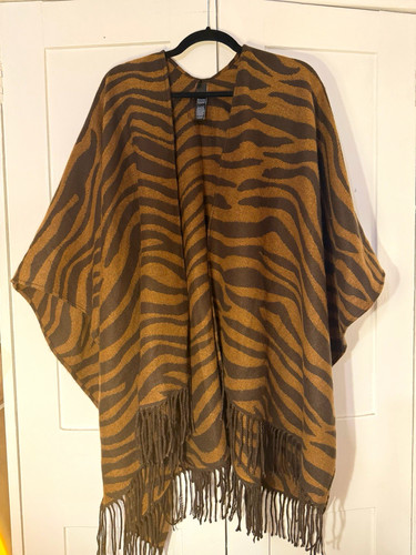 Tiger print poncho - print,