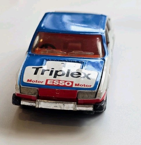 Corgi toys rover 3500 triplex - corgi,