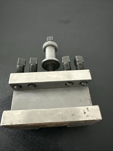 Quick change lathe tool - tool, holder