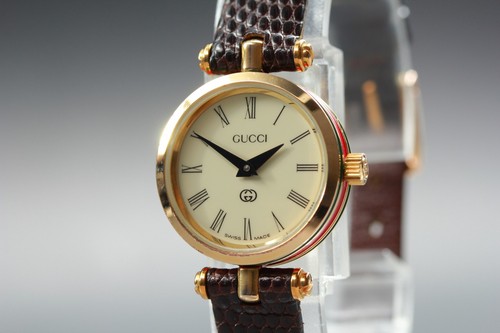 Near mint gucci 2000l - mint],