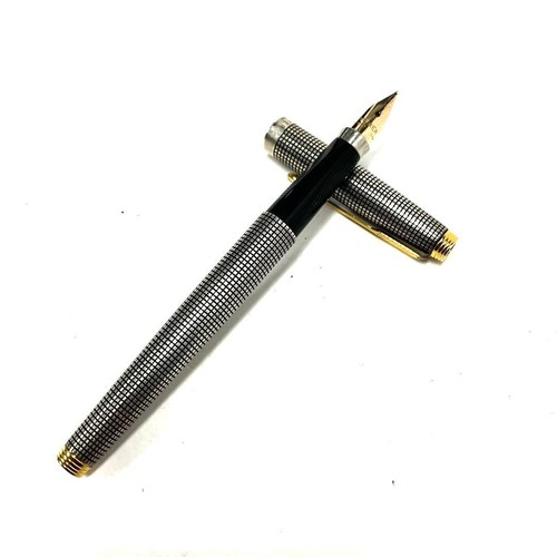 Parker fountain pen - 75,
