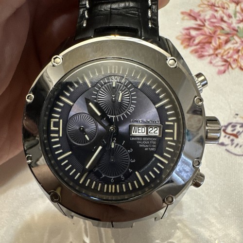 Automatic mens swiss watch - ,