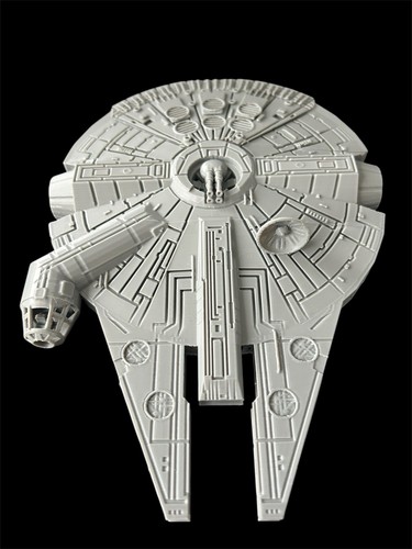 Millennium falcon from star - millennium,
