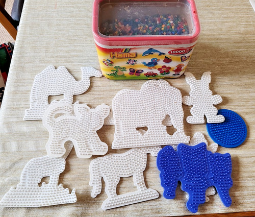 Job lot thousands hama beads - lot,